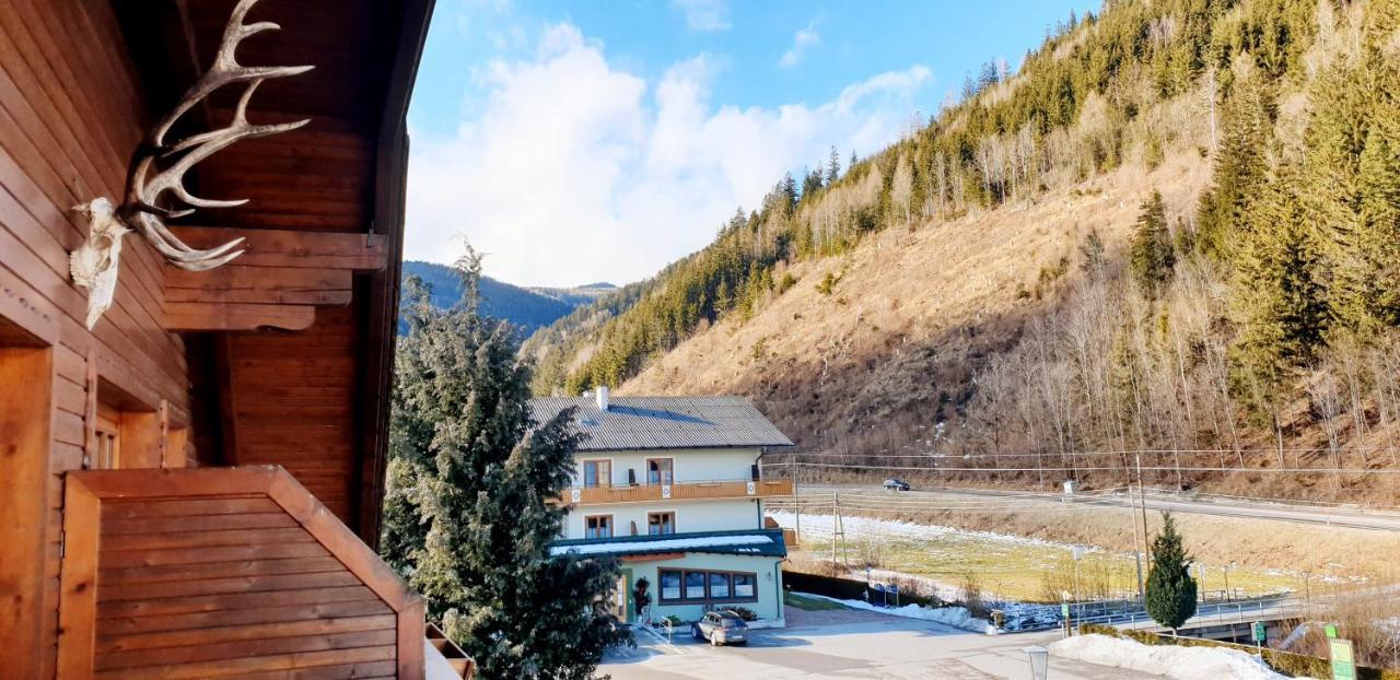 Hubertushof Hotel Trattenbach  Exterior foto